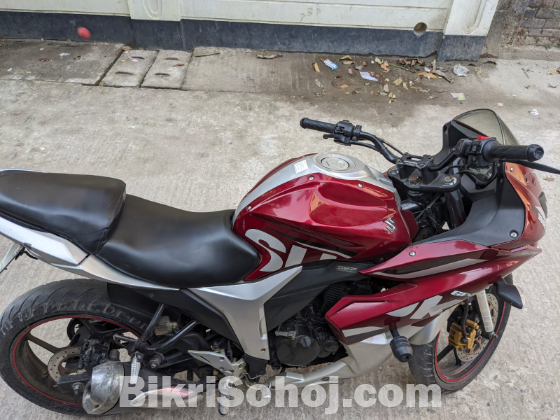 Gixxer sf fi version 2020